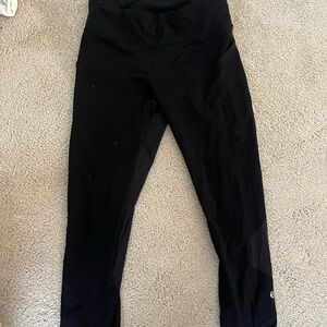 Lulu lemon Black capri Leggings with Elastic Waistband